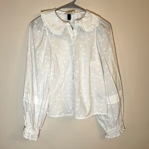 Universal Thread White Eyelet Collared Blouse.